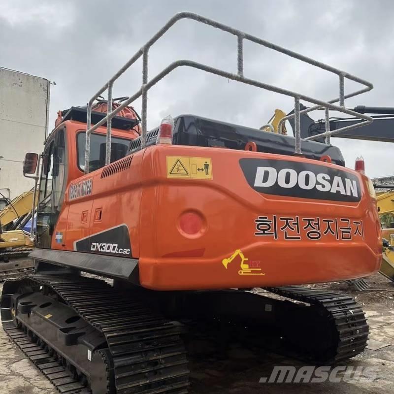 Doosan 300-9c Bagri goseničarji