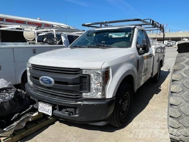 Ford F 350 XL Prekucniki