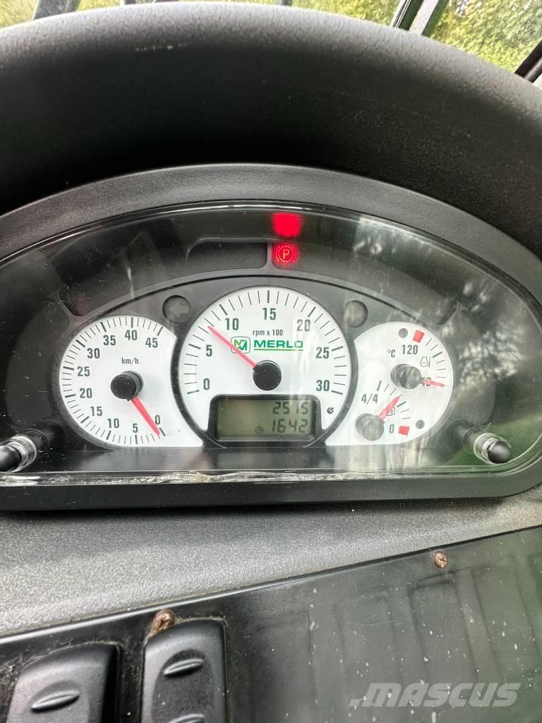 Merlo P 25.6 Teleskopski viličarji