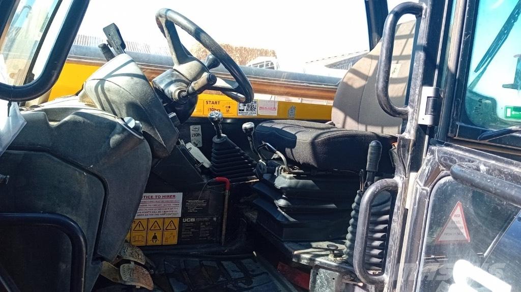 JCB 540-140 Teleskopski viličarji