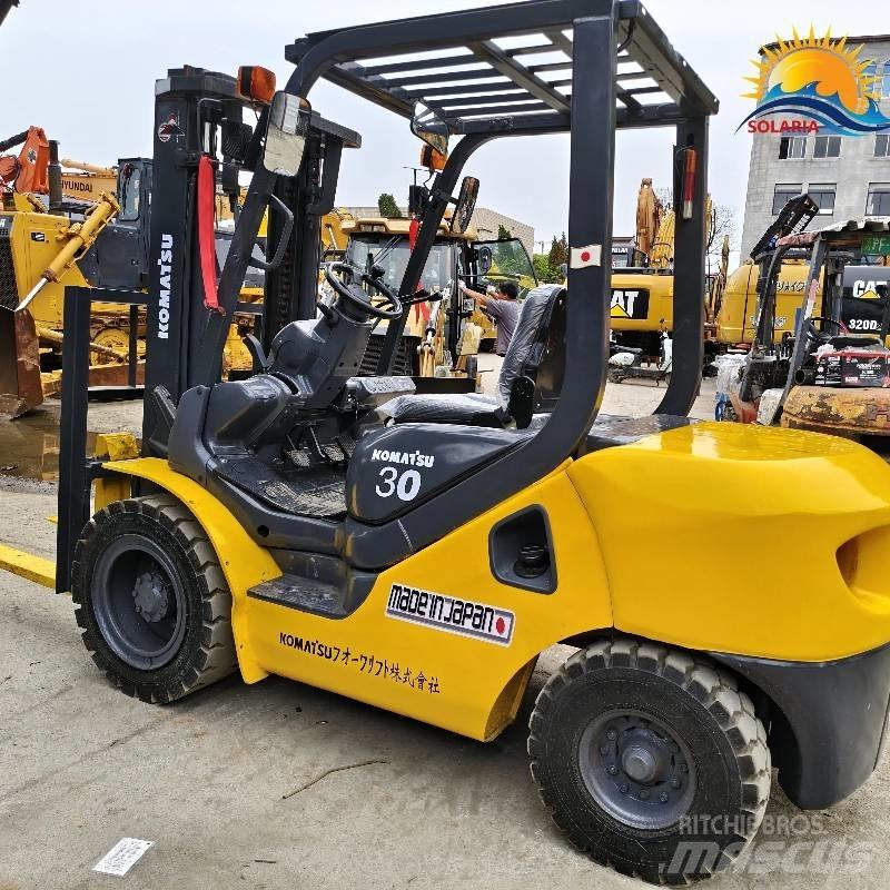 Komatsu 30 Dizelski viličarji