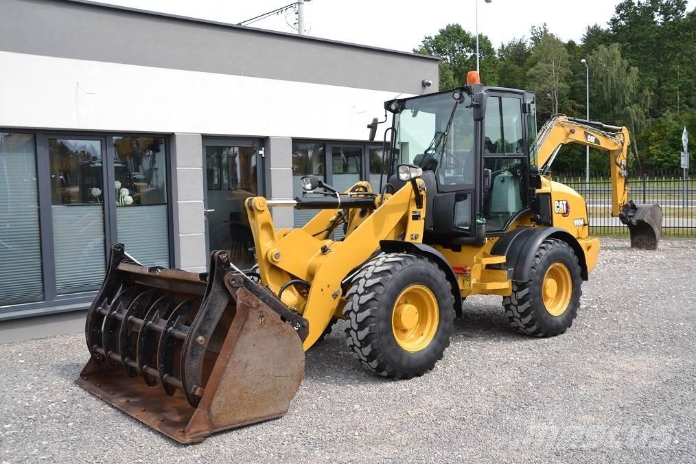 CAT 908 M Kolesni nakladalci