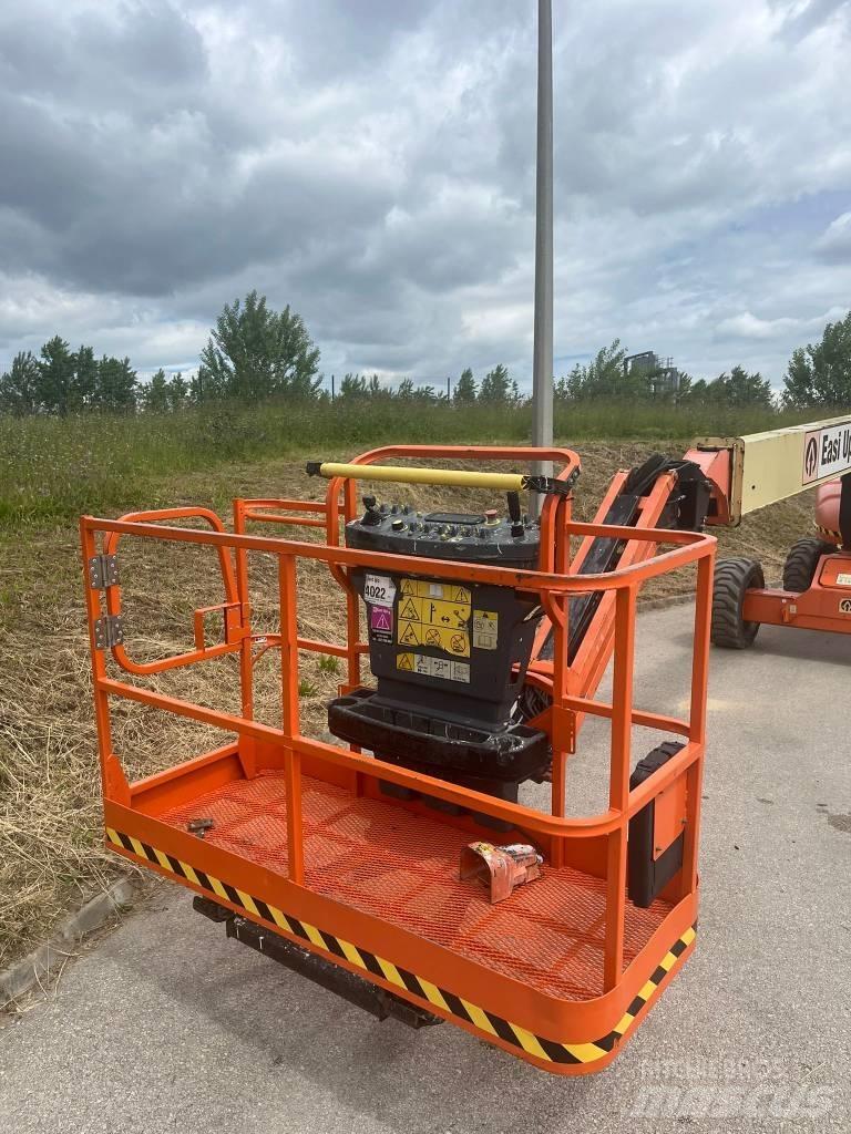 JLG M 600 JP Zglobne dvižne ploščadi
