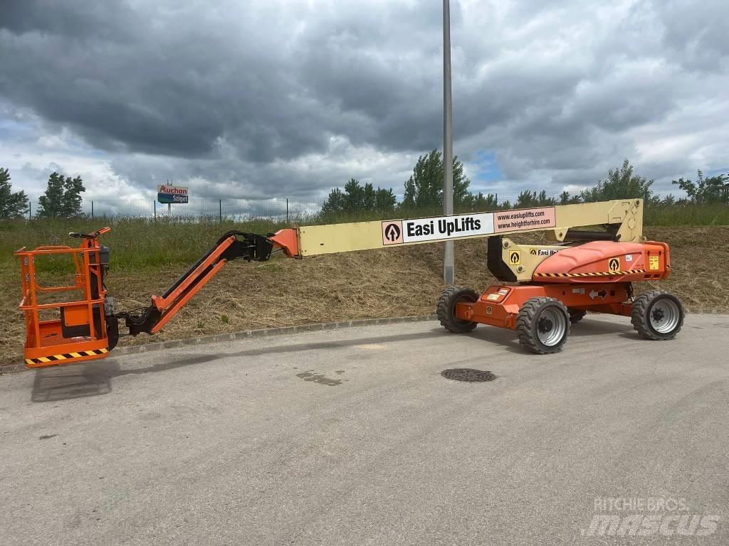 JLG M 600 JP Zglobne dvižne ploščadi