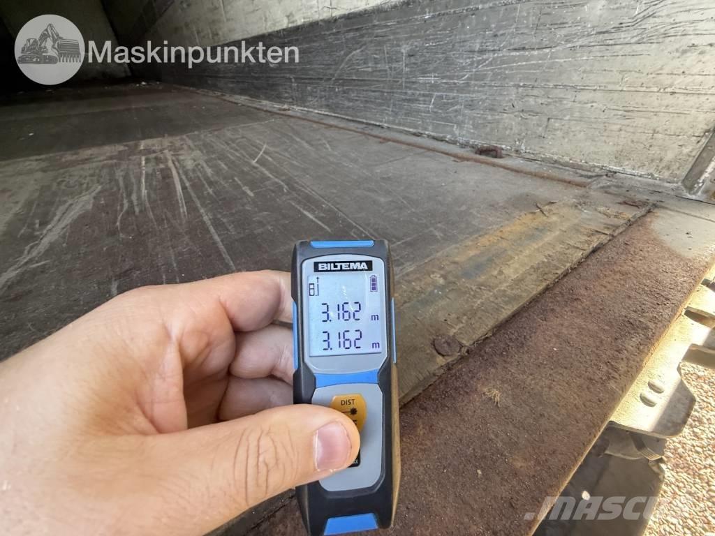 Schmitz SKO 24 Polprikolice zabojniki