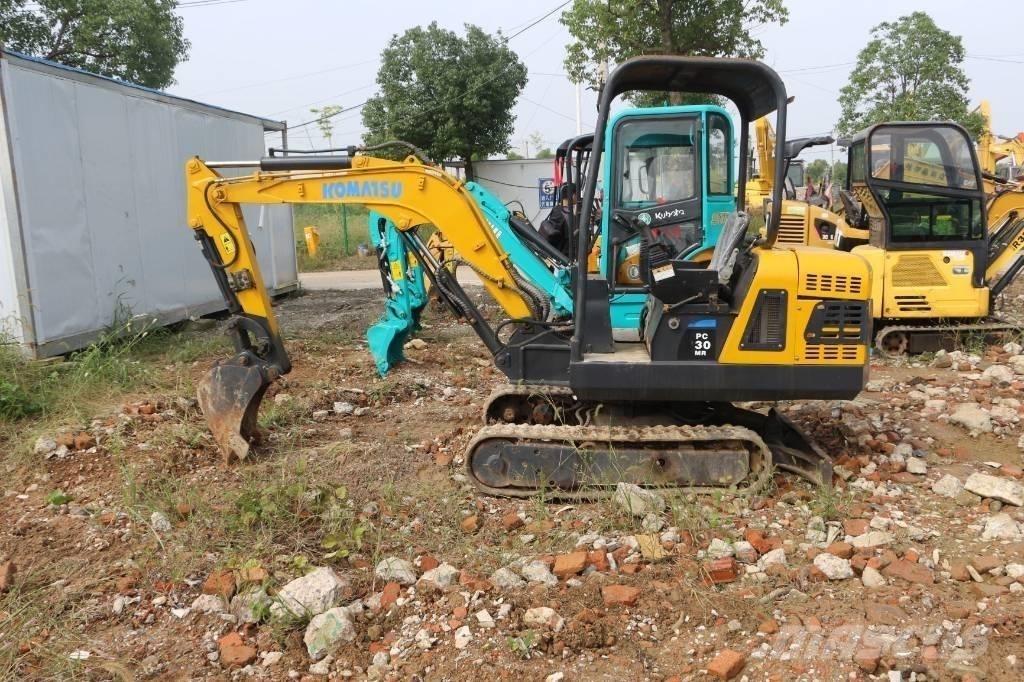 Komatsu pc 30 Mini bagri <7t