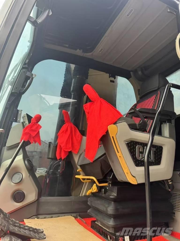 CAT 320 GC Bagri goseničarji