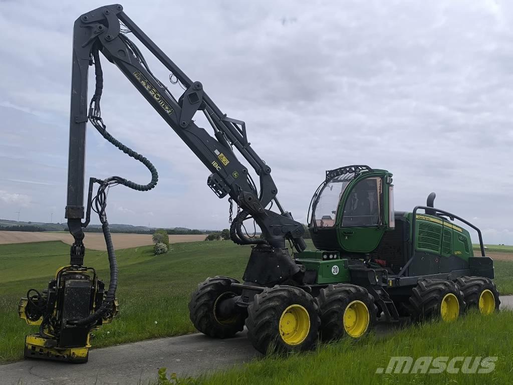 John Deere 1270 G Harvesterji