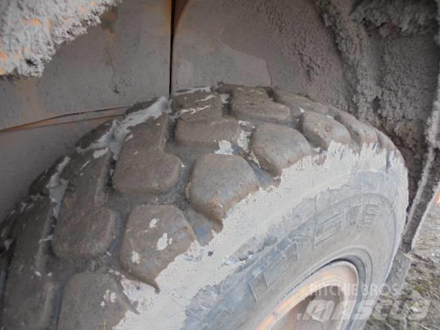 Hyundai HL 940 A Kolesni nakladalci