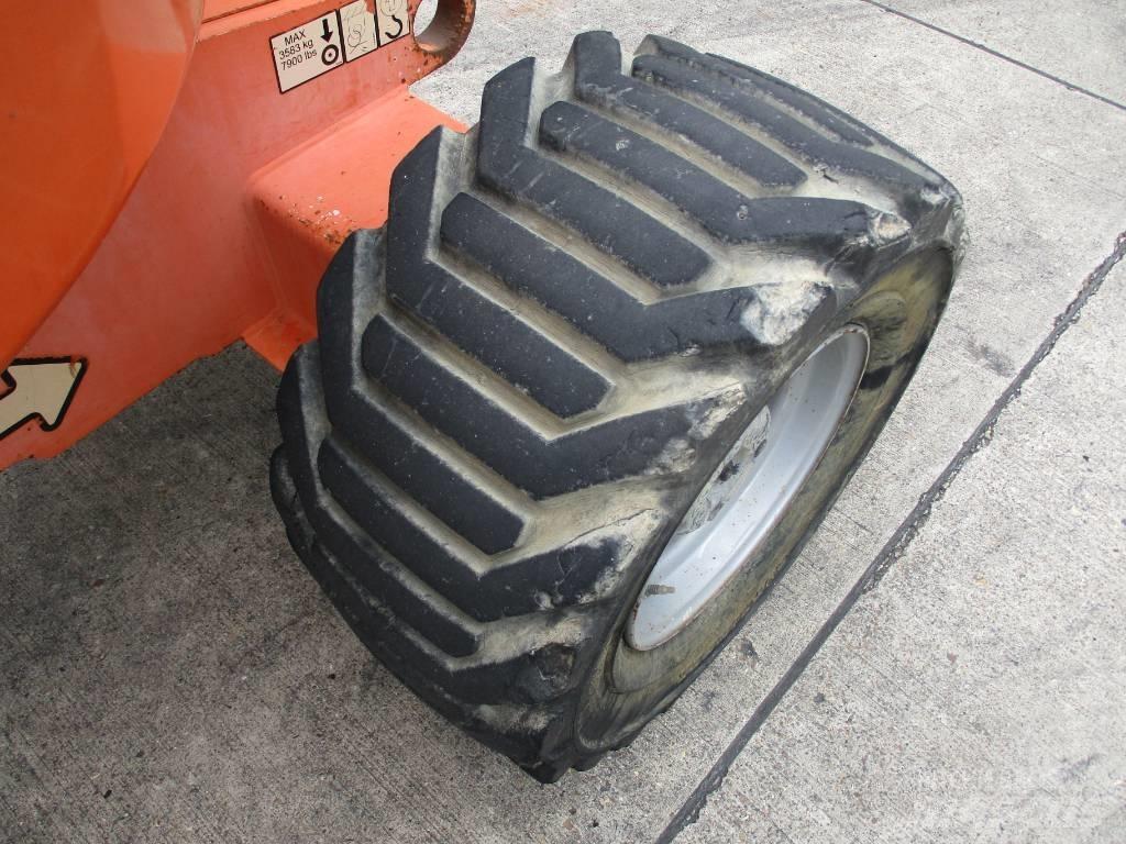 JLG 450 AJ (040) Zglobne dvižne ploščadi