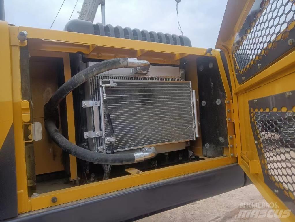 Volvo EC 240 DL Bagri goseničarji
