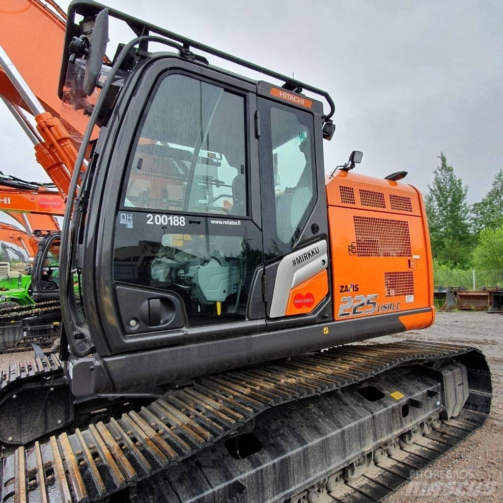 Hitachi ZX225USRLC-7 Bagri goseničarji