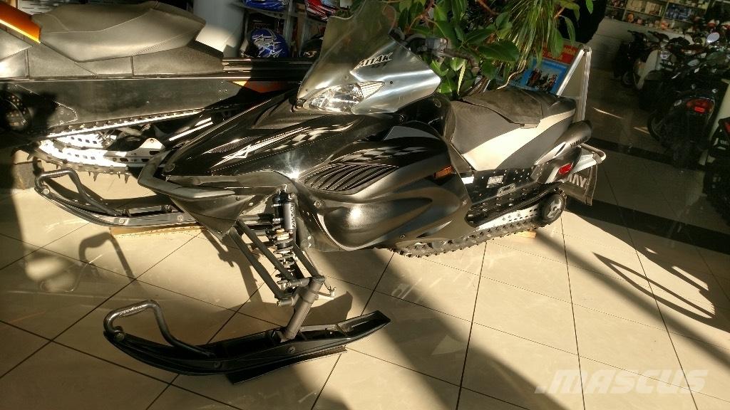Yamaha Attack GT Snežne sani