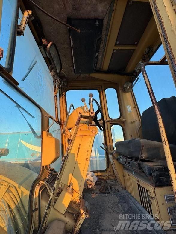 CAT 120 G Grederji