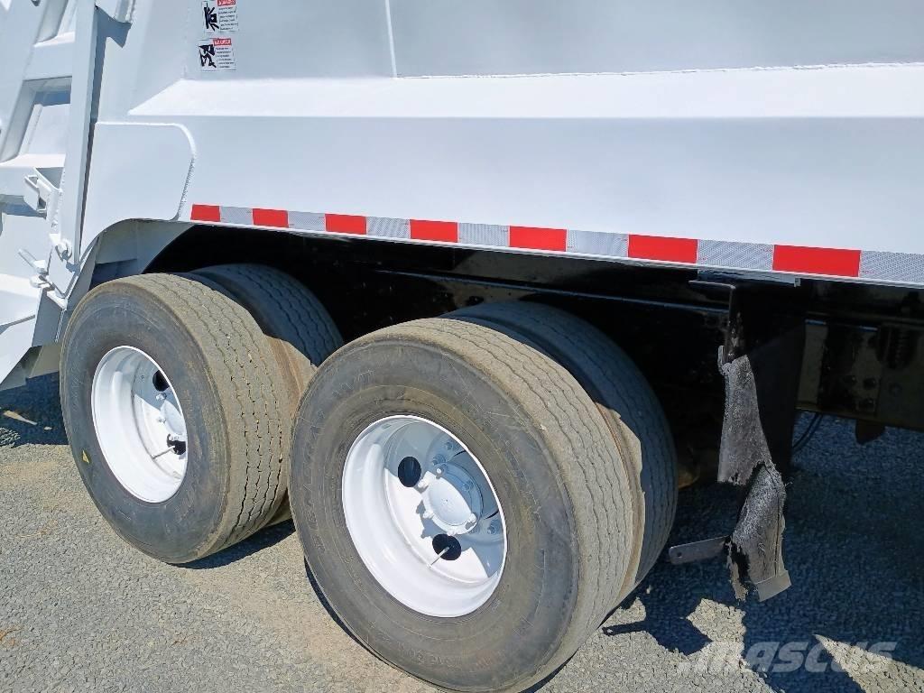 Mack GU 713 Komunalni tovornjaki