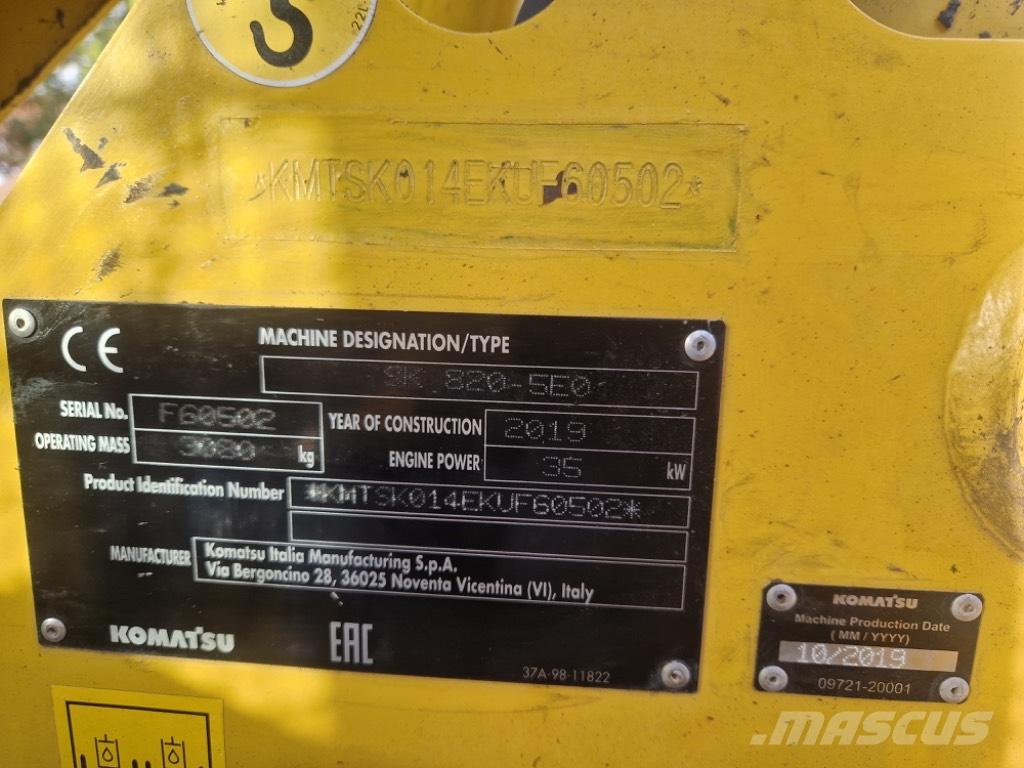 Komatsu SK 820-5 Skid steer mini nakladalci