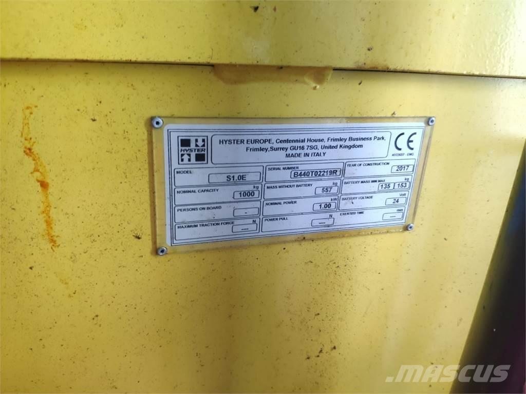 Hyster S1.0E Samopogonski ročni viličarji