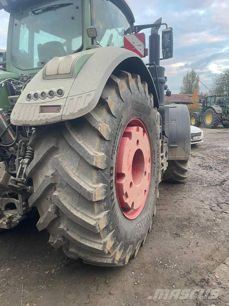 Fendt 1042 Rüfa Traktorji