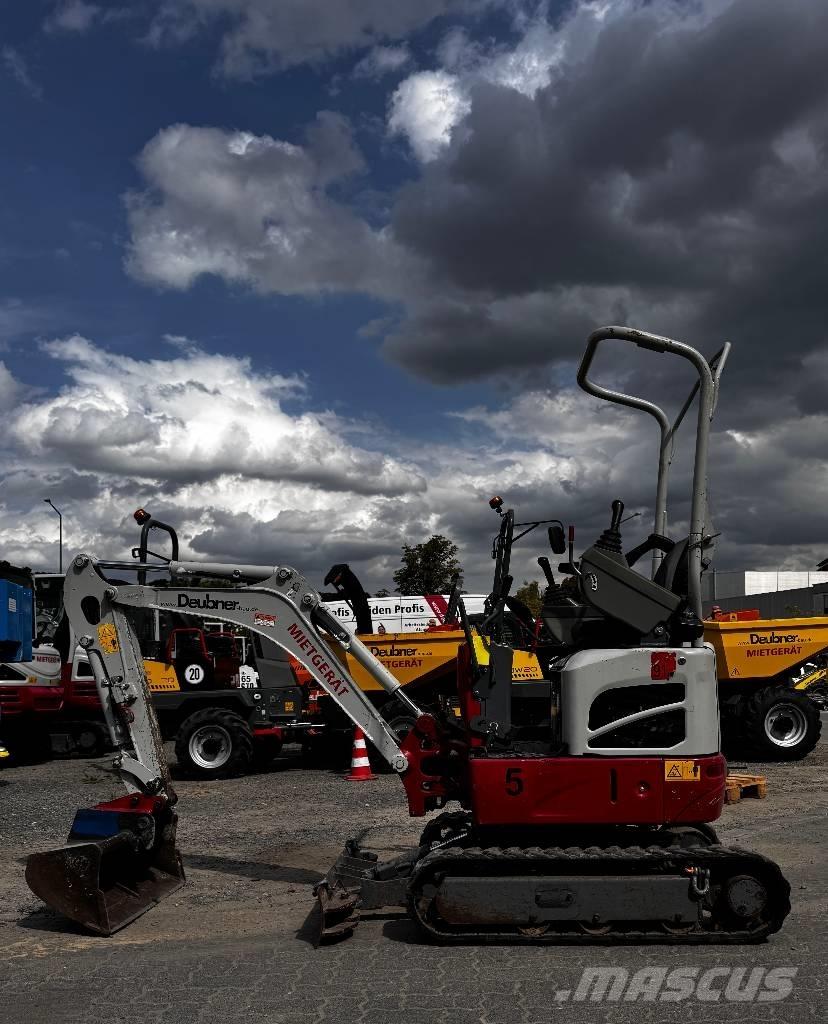 Takeuchi TB 210 R Mini bagri <7t