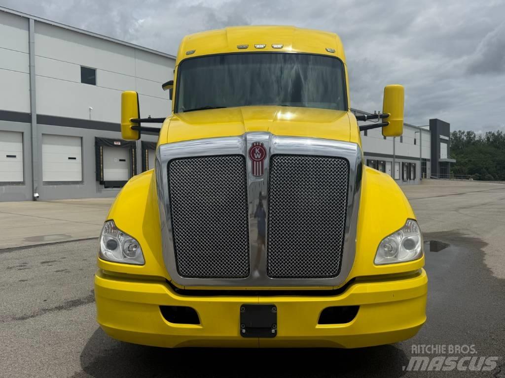 Kenworth T 680 Vlačilci