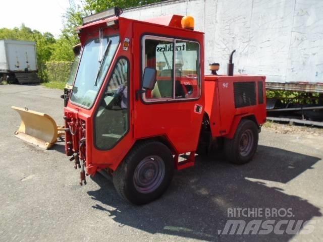 Trackless MTV Drugi stroji za cesto in sneg