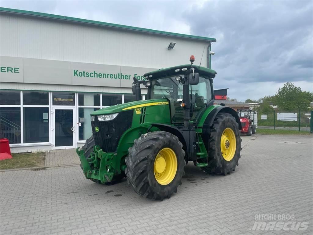John Deere 7250R Traktorji
