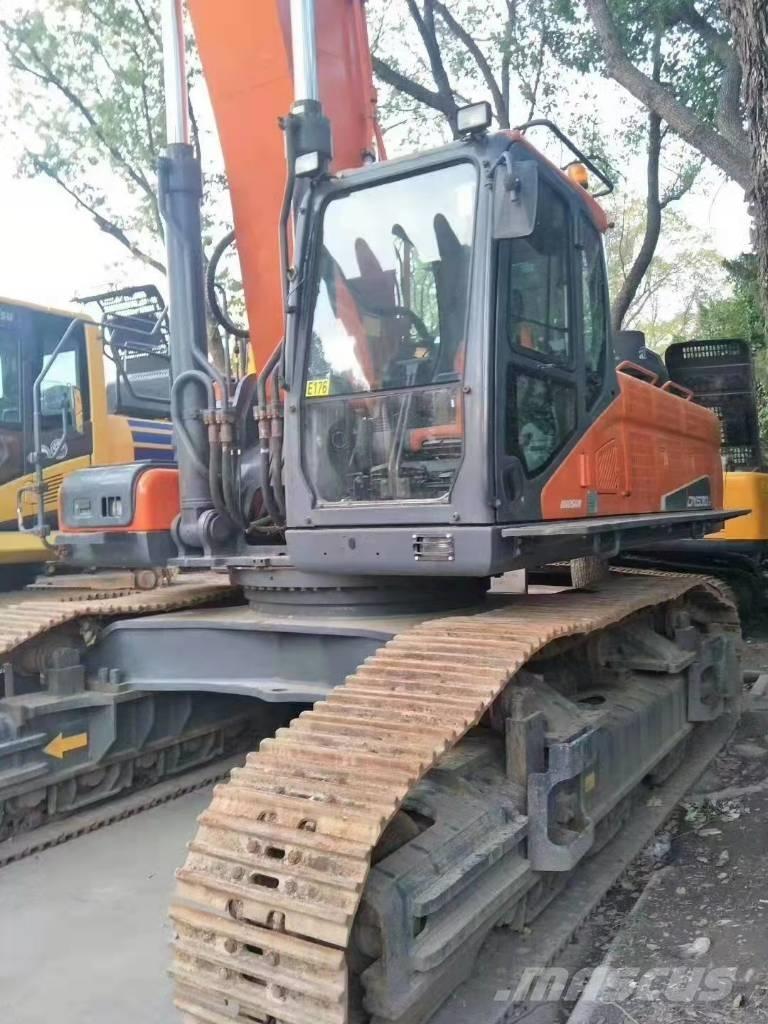 Doosan DX 530 LC-5 Bagri goseničarji