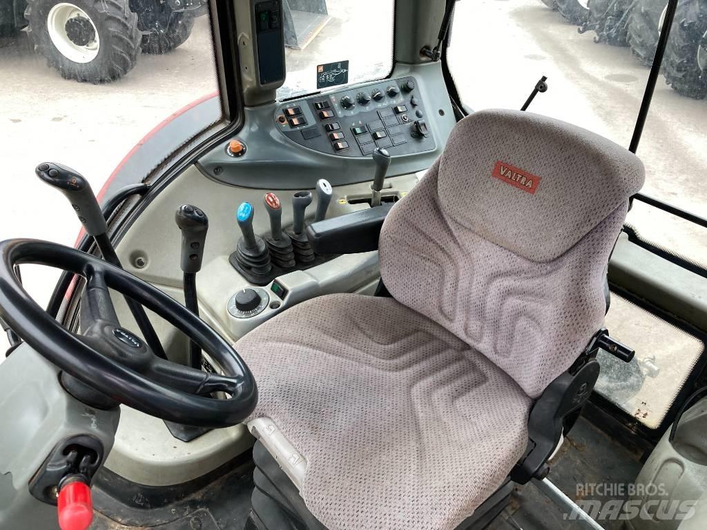 Valtra T 191 Traktorji
