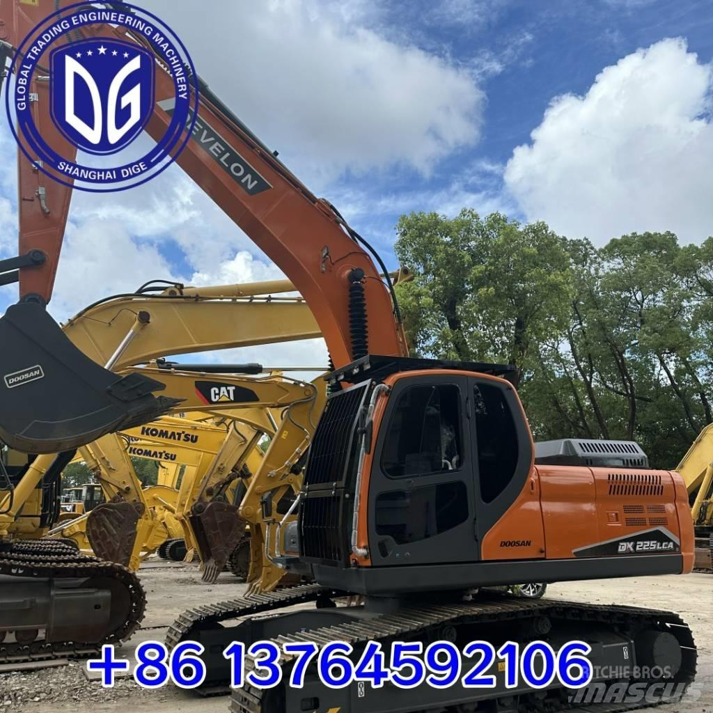 Doosan DX 225 LCA Bagri goseničarji