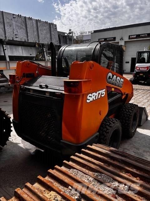 CASE SR 175 Skid steer mini nakladalci
