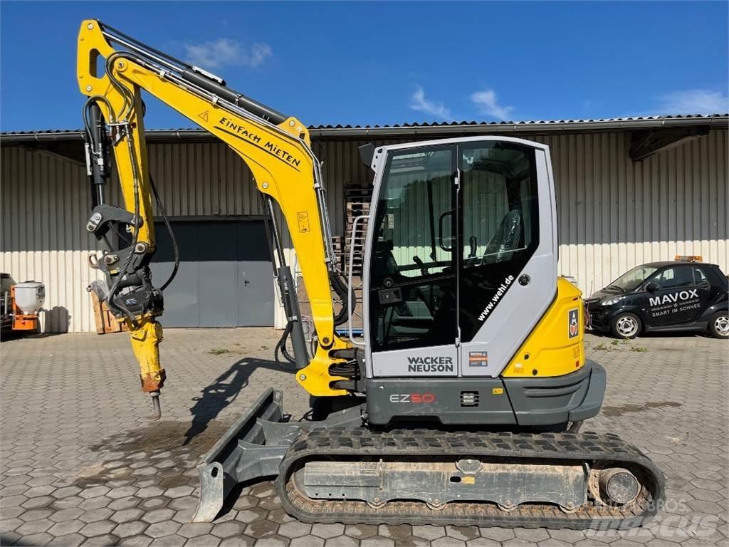 Neuson EZ50 Mini bagri <7t