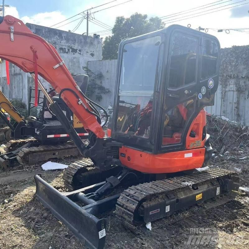 Kubota U 35 Mini bagri <7t