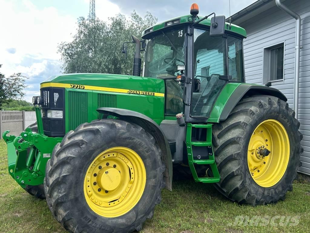 John Deere 7710 PQ Traktorji