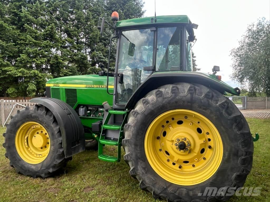 John Deere 7710 PQ Traktorji