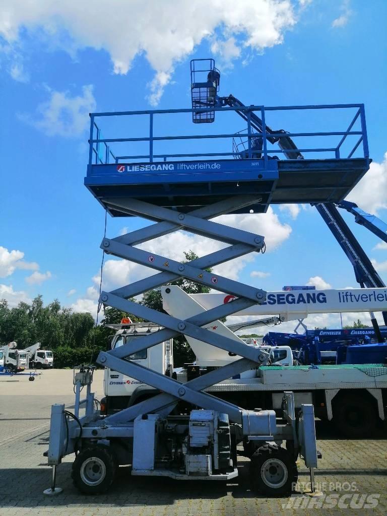 Liftlux SL 108 D 4x4 Škarjaste dvižne ploščadi