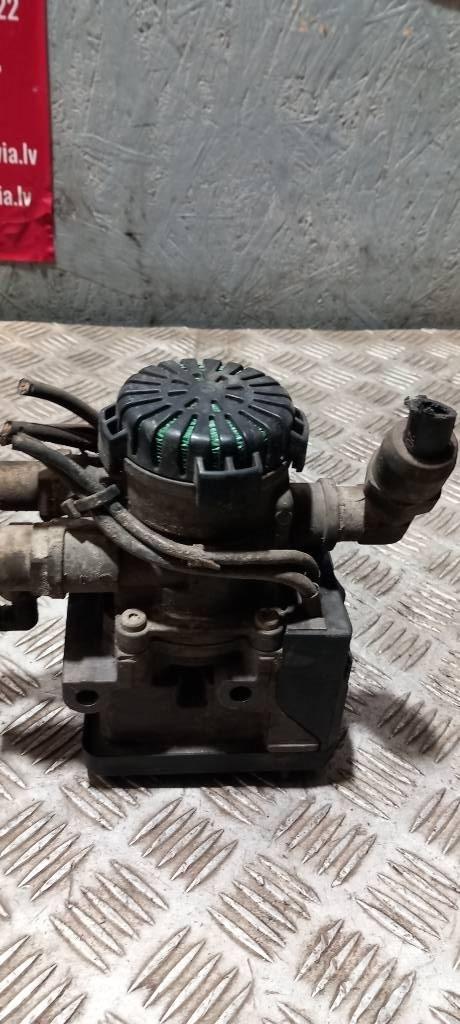 Scania R 440   1879275 Zavore