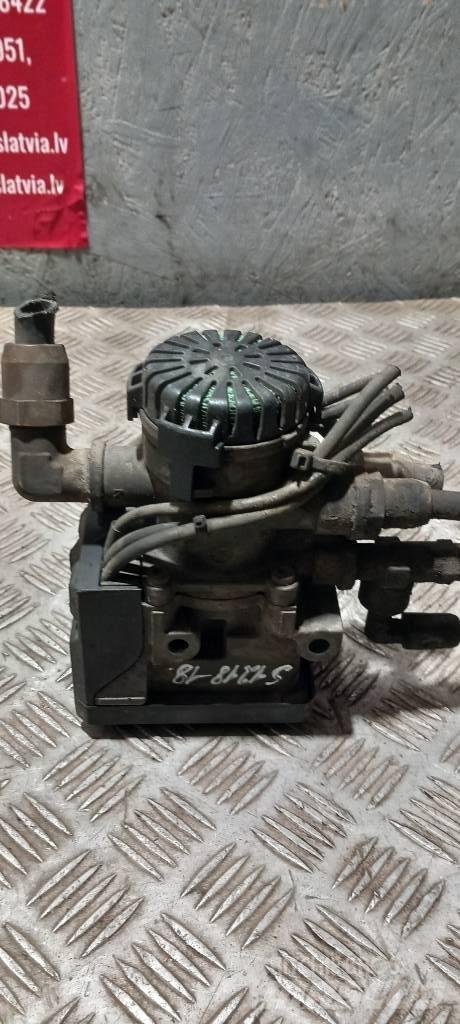 Scania R 440   1879275 Zavore