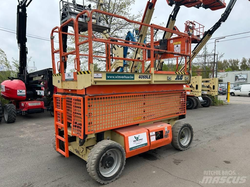 JLG 4069 LE Škarjaste dvižne ploščadi