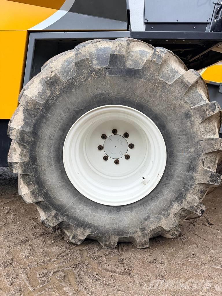 Sampo-Rosenlew 2065 Kombajni