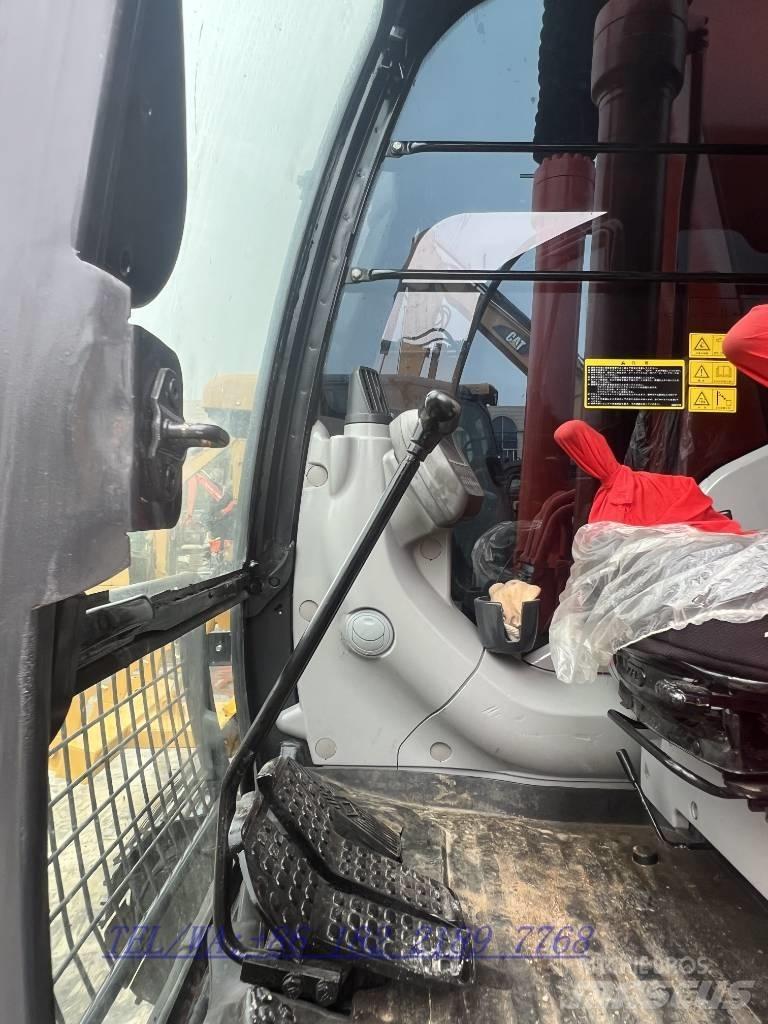 Hitachi ZX200 Bagri goseničarji