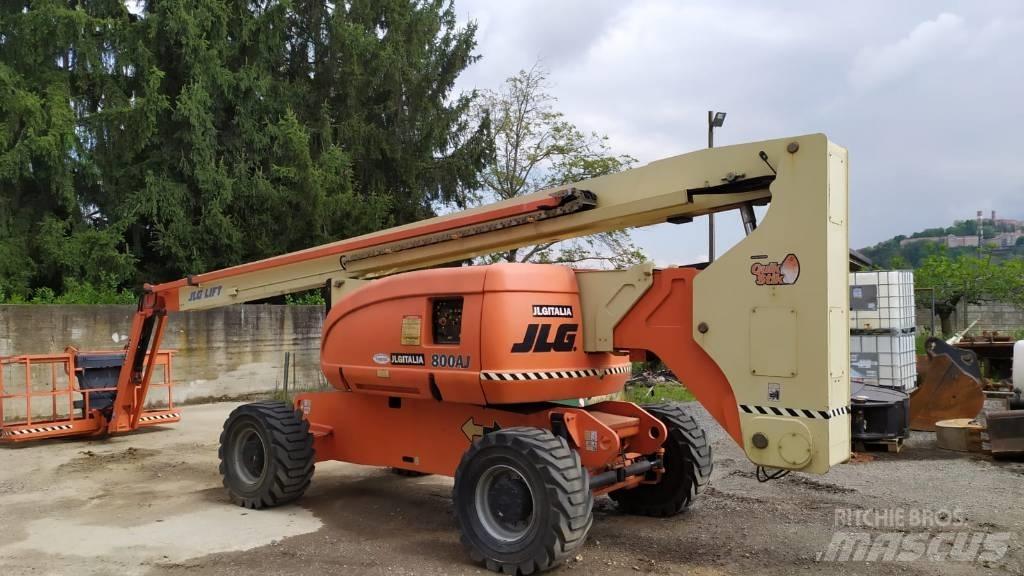 JLG 800 AJ Zglobne dvižne ploščadi