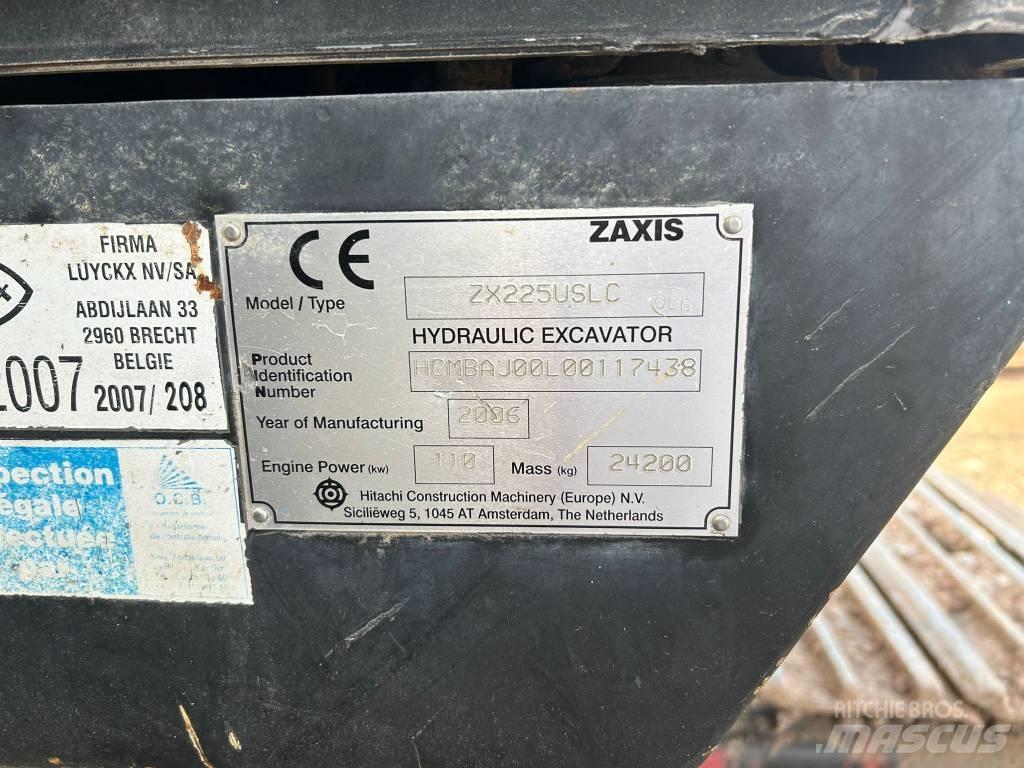 Hitachi ZX 225 Bagri goseničarji