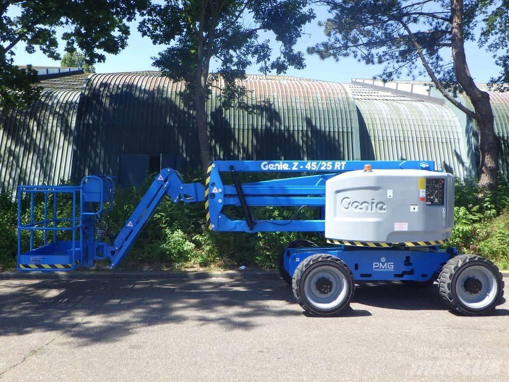 Genie Z45/25JRT Zglobne dvižne ploščadi
