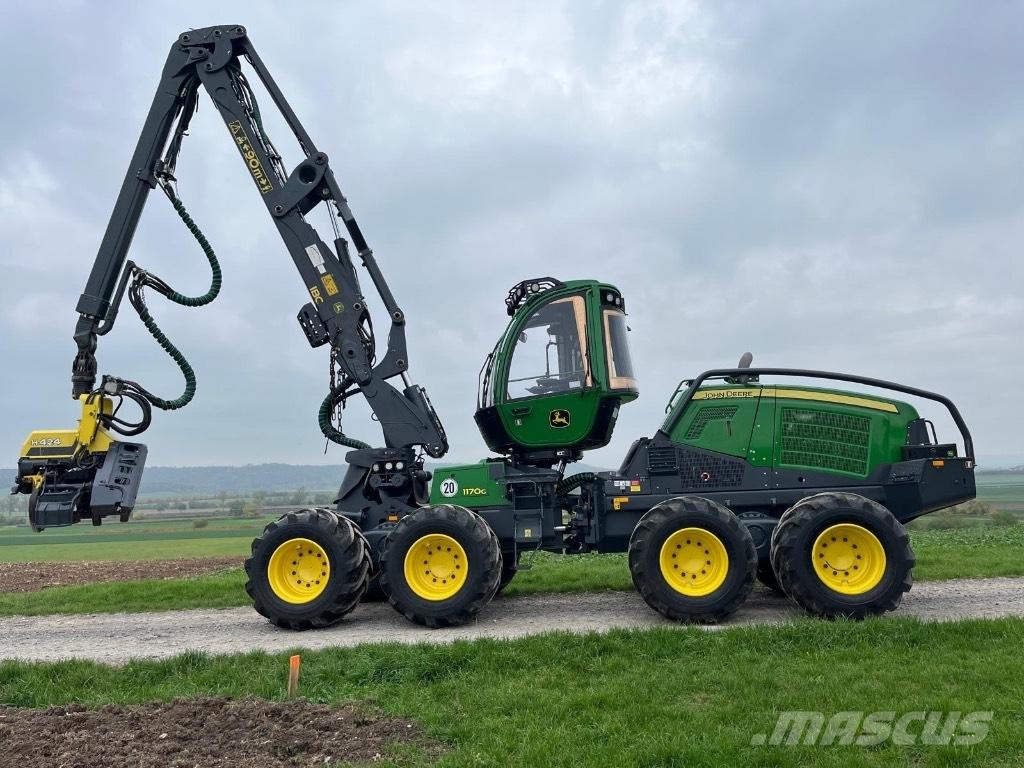John Deere 1170G Harvesterji