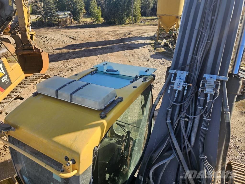 Volvo EC 300 EL Bagri goseničarji