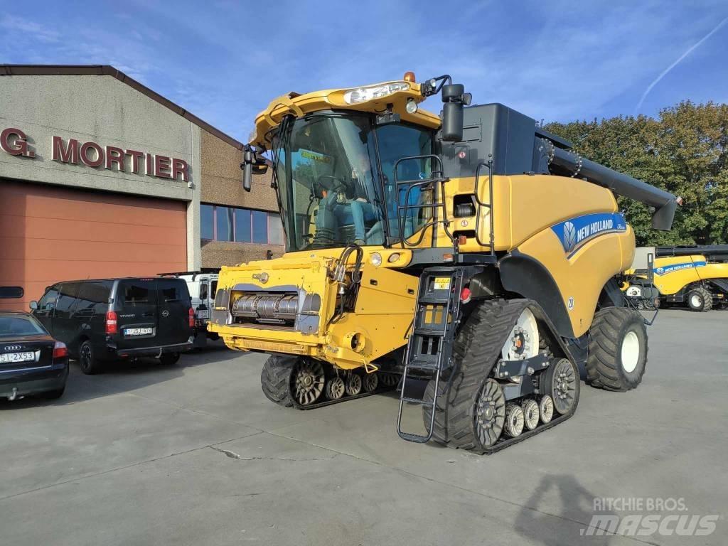New Holland CR 9090 Kombajni