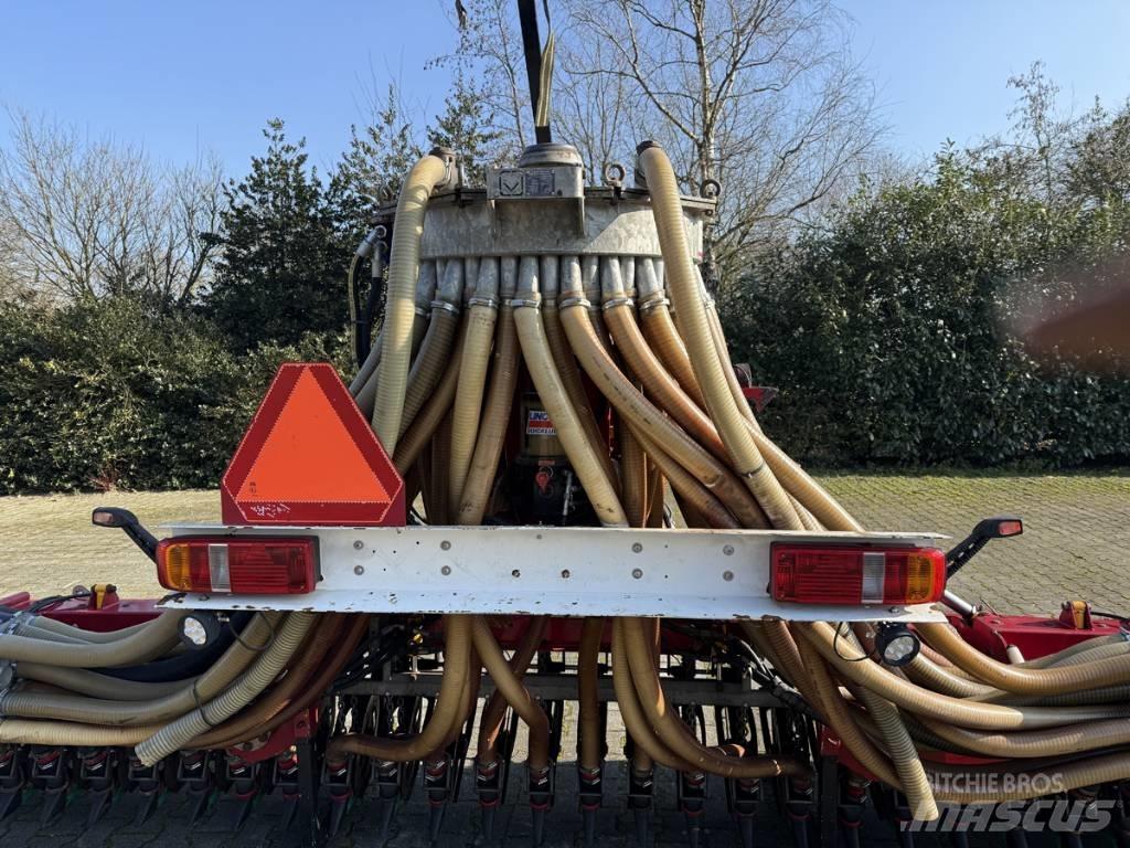 Vredo ZB3-8750 Trosilniki gnoja