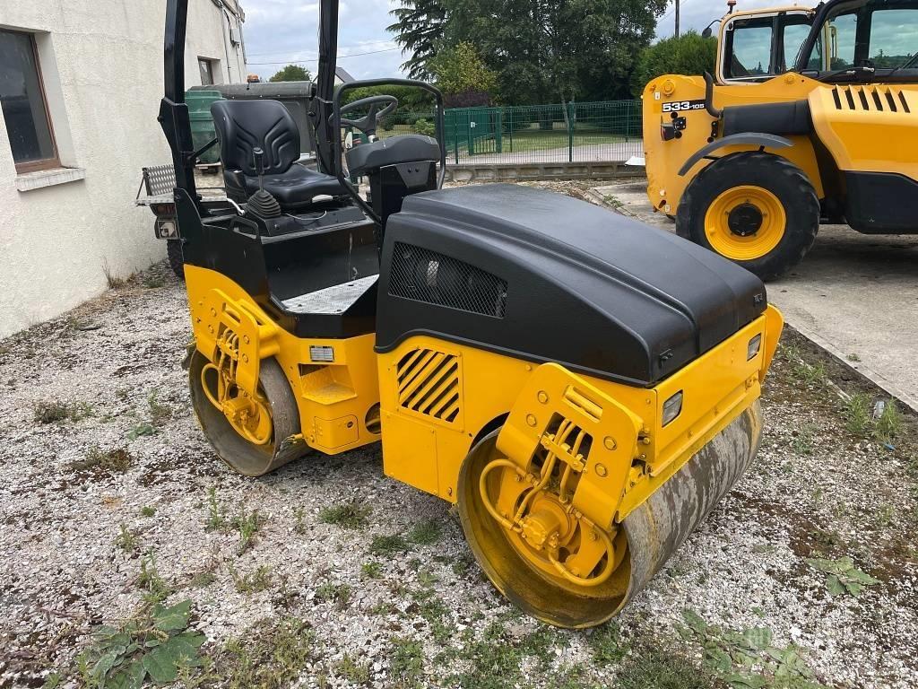 Bomag BW 120 AD-4 Dvojni valjarji