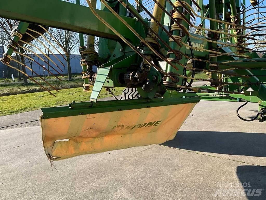 Krone Swadro 1400 Zgrabljalniki