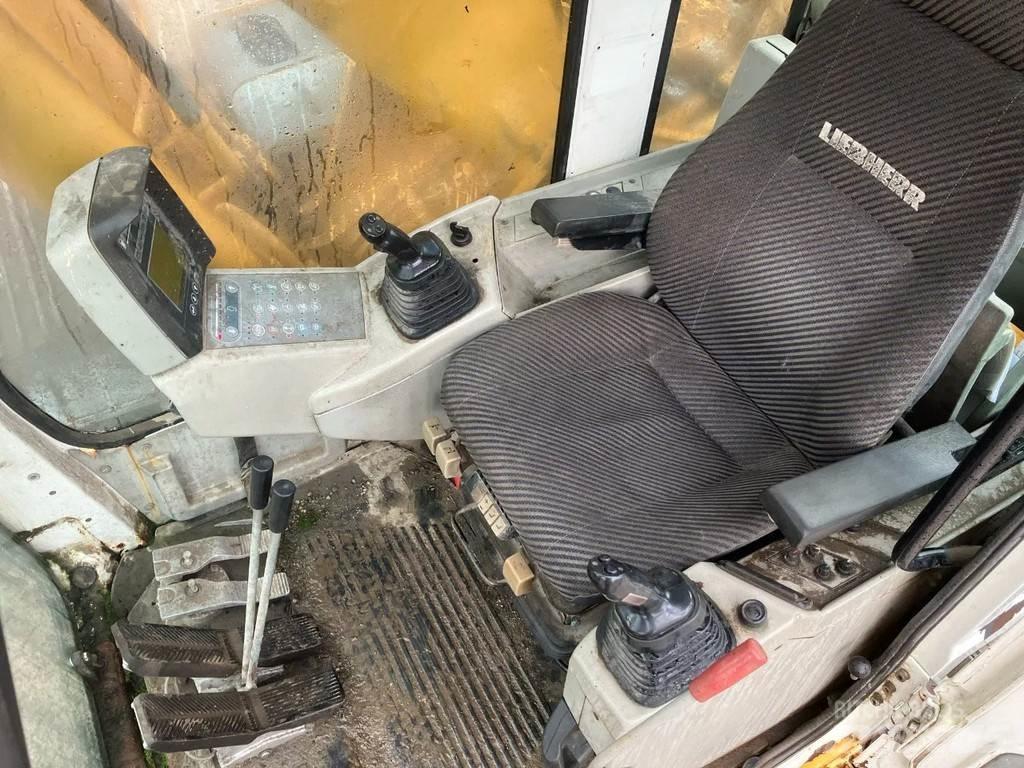 Liebherr 924 Bagri goseničarji
